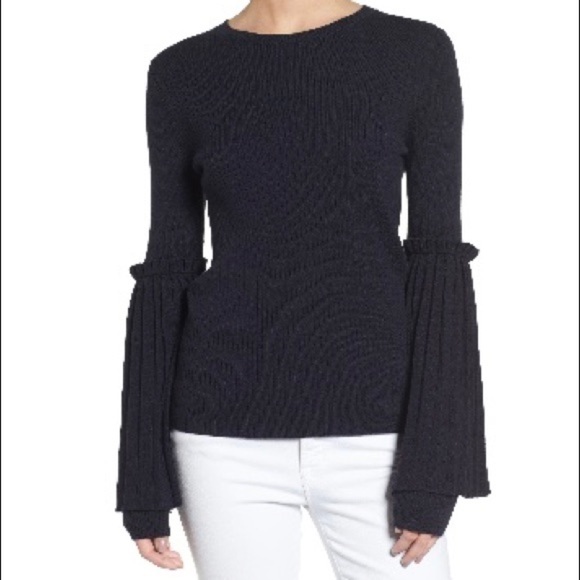 NWT Chelsea 28 Bell Sleeve Sweater - Picture 1 of 10